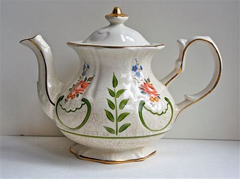 Kensington And Price Teapots